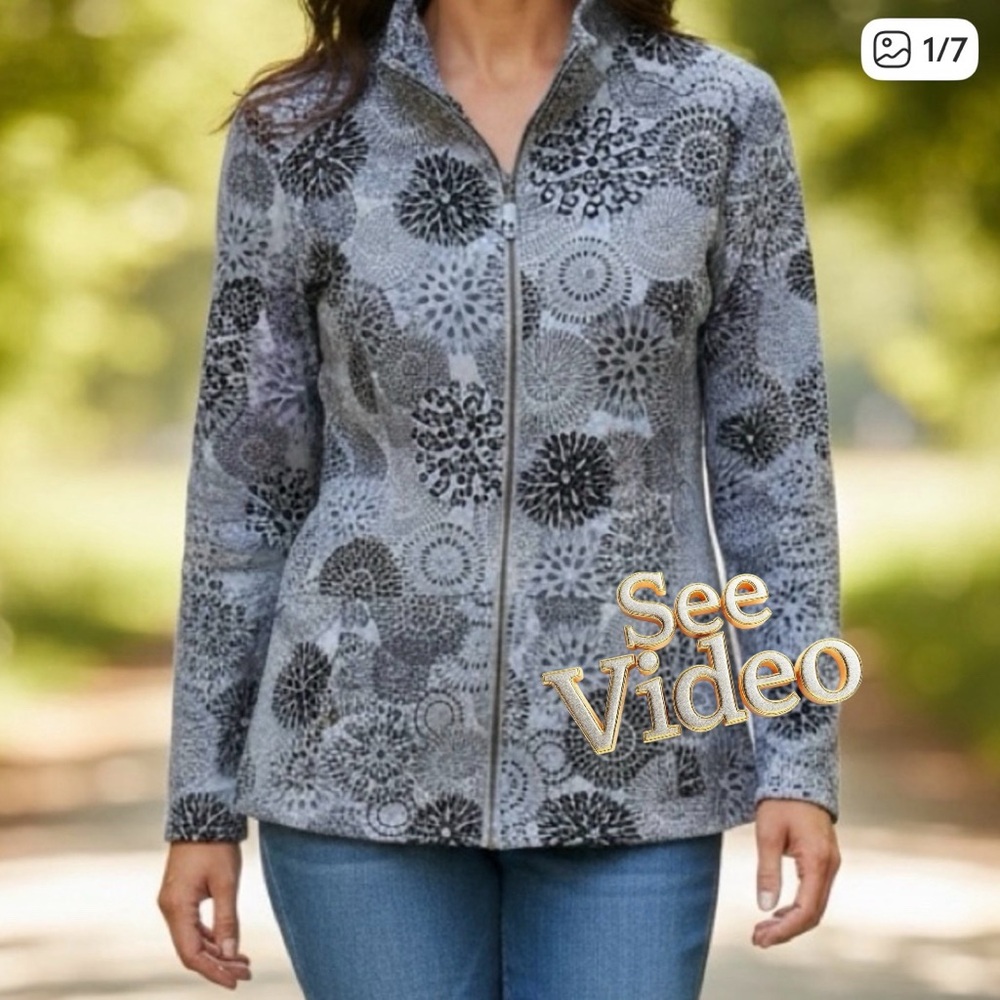 👛(ANY 2/$40) KAREN SCOTT Sport Full Zipper Jacket Circular Blue Tones.See video.
